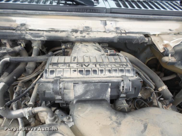 image for item DA3762 2006 Ford F250 Super Duty pickup truck