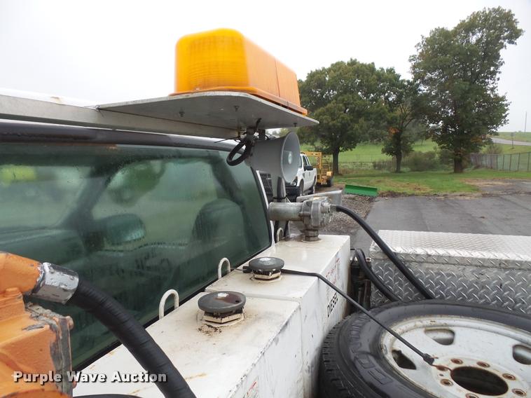 image for item DA3762 2006 Ford F250 Super Duty pickup truck