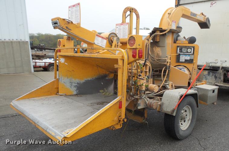 image for item DA3763 2011 Bandit 250XD wood chipper