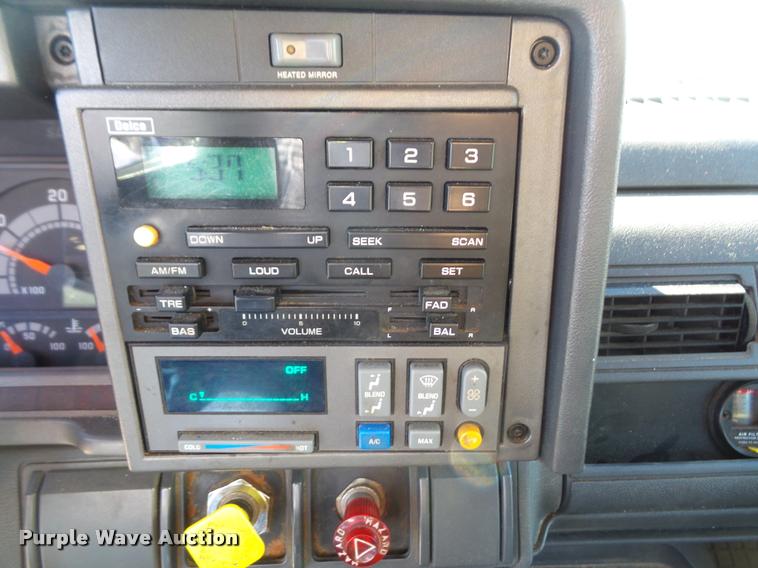 image for item DA3874 2000 GMC C8500 dump truck