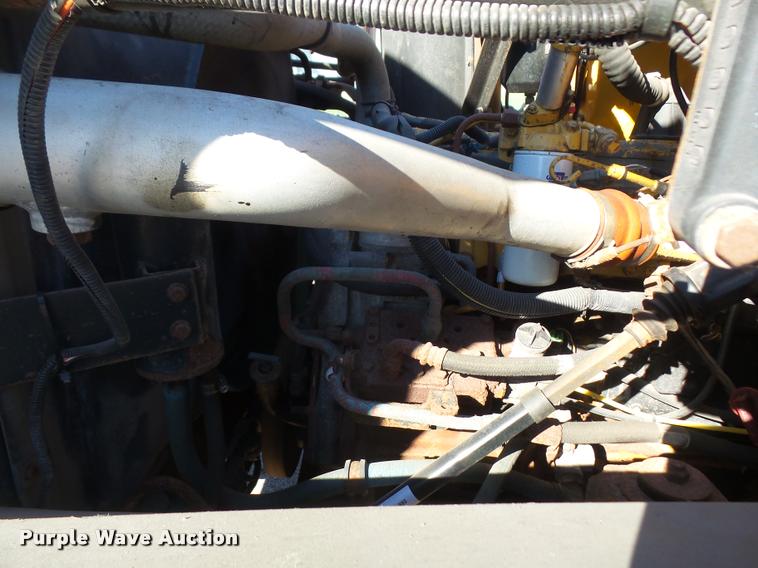 image for item DA3874 2000 GMC C8500 dump truck