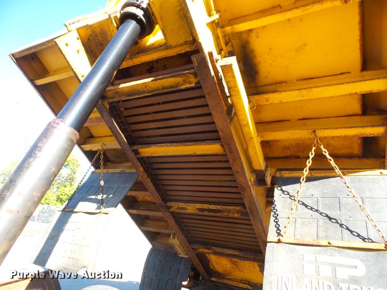 image for item DA3874 2000 GMC C8500 dump truck