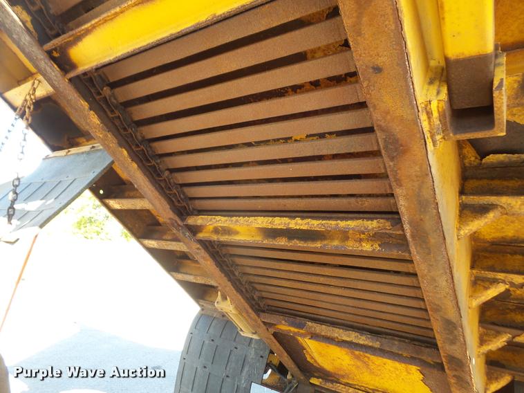 image for item DA3874 2000 GMC C8500 dump truck