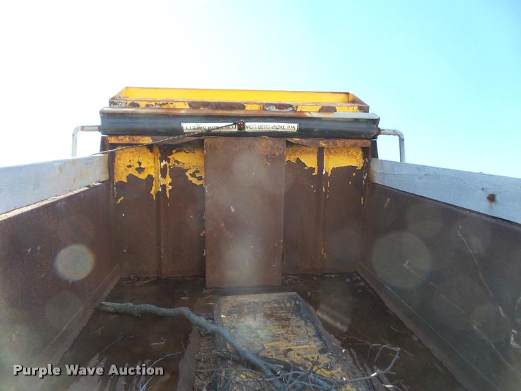 image for item DA3874 2000 GMC C8500 dump truck