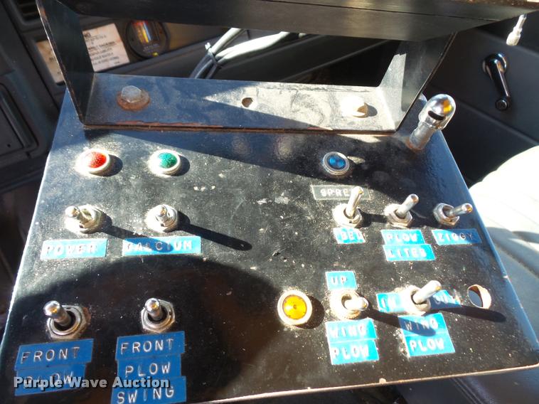 image for item DA3876 1999 GMC C8500 dump truck