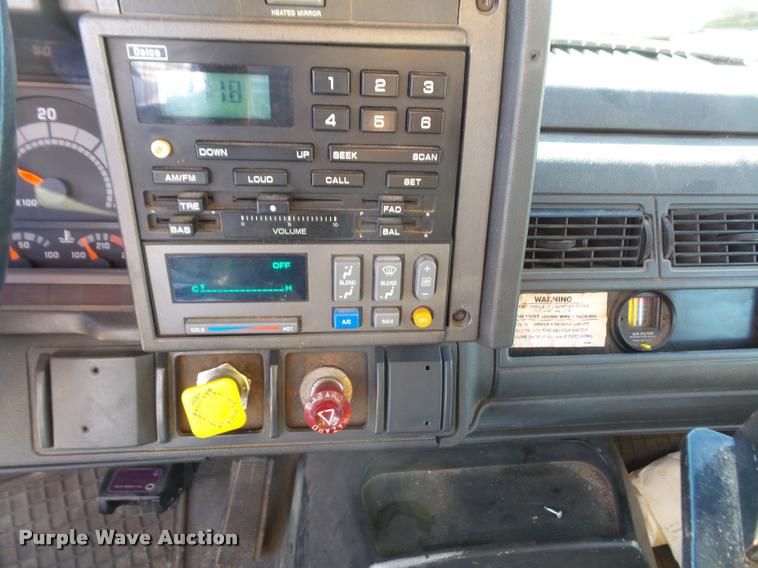 image for item DA3876 1999 GMC C8500 dump truck