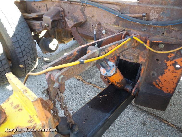 image for item DA3876 1999 GMC C8500 dump truck