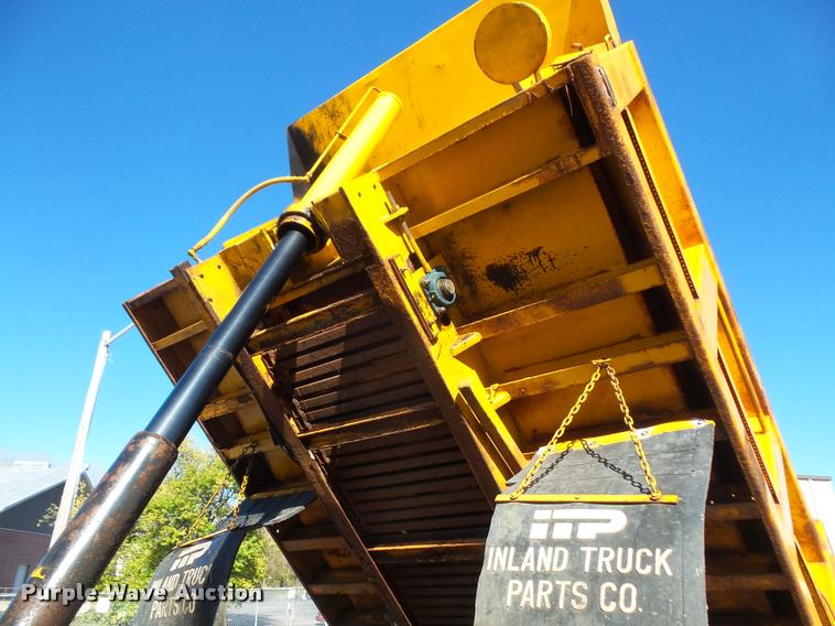 image for item DA3876 1999 GMC C8500 dump truck