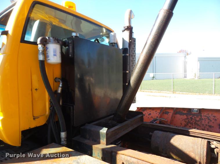 image for item DA3876 1999 GMC C8500 dump truck