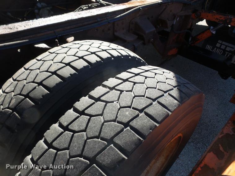 image for item DA3876 1999 GMC C8500 dump truck