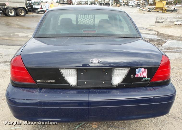 image for item DA3877 2010 Ford Crown Victoria Police Interceptor