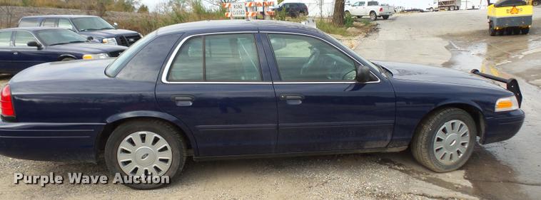image for item DA3877 2010 Ford Crown Victoria Police Interceptor