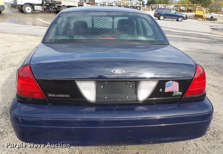 image for item DA3878 2010 Ford Crown Victoria Police Interceptor