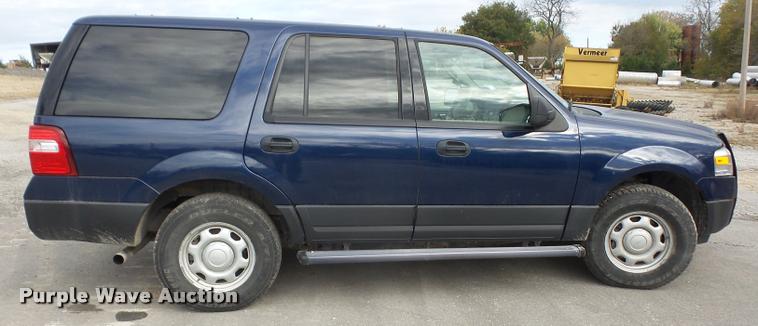 image for item DA3880 2010 Ford Expedition XLT SUV