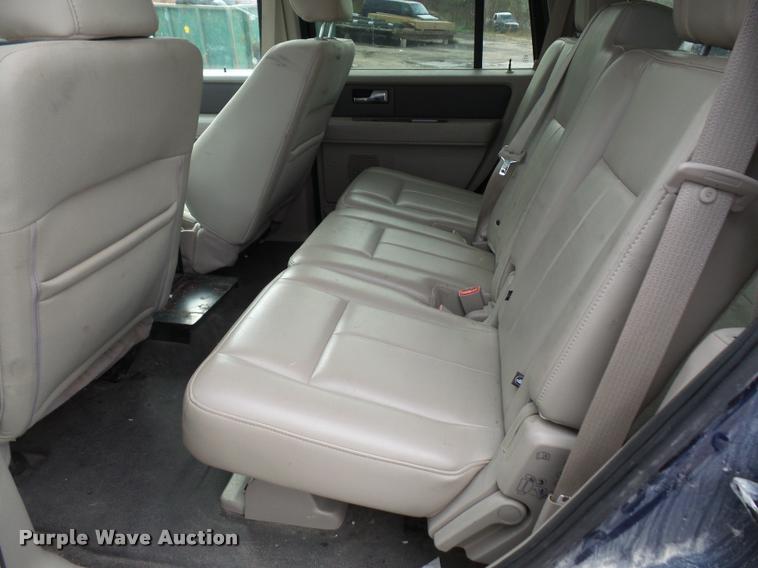 image for item DA3880 2010 Ford Expedition XLT SUV