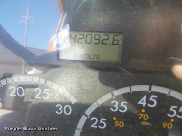 image for item DA3881 2004 Sterling L7500 dump truck