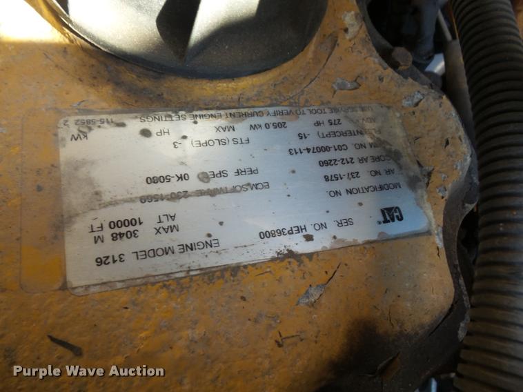 image for item DA3881 2004 Sterling L7500 dump truck