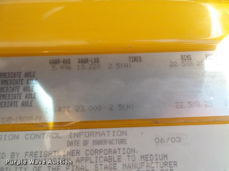 image for item DA3881 2004 Sterling L7500 dump truck