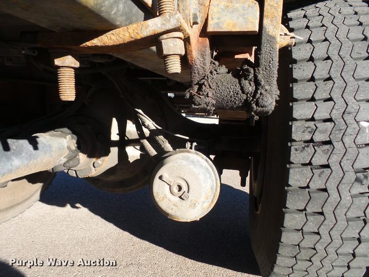 image for item DA3891 2002 International 4700 box truck