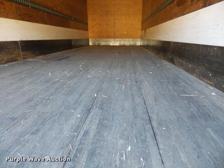 image for item DA3891 2002 International 4700 box truck