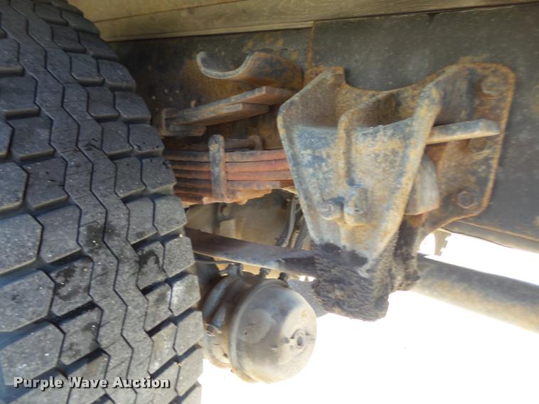 image for item DA3891 2002 International 4700 box truck