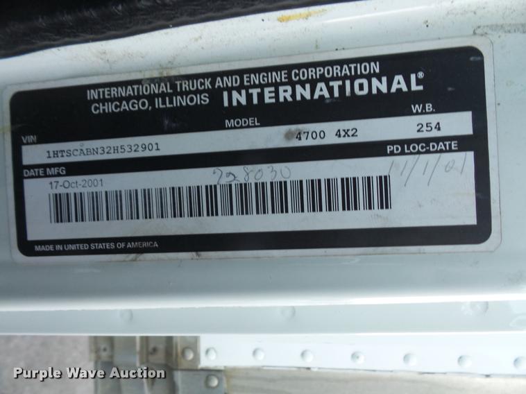 image for item DA3891 2002 International 4700 box truck
