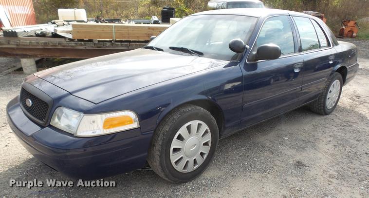 image for item DA3908 2007 Ford Crown Victoria Police Interceptor