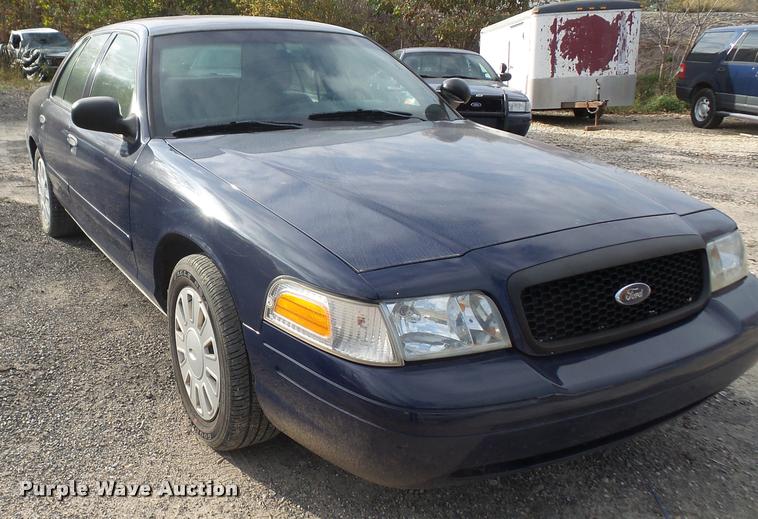 image for item DA3908 2007 Ford Crown Victoria Police Interceptor