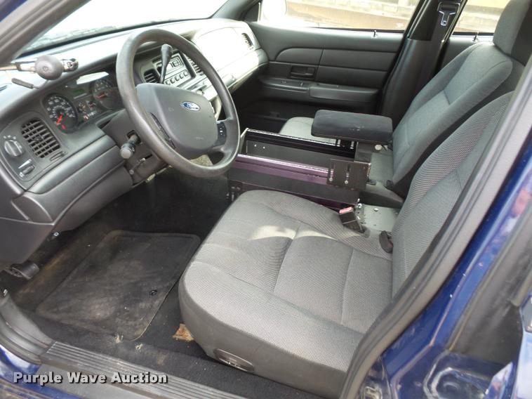 image for item DA3908 2007 Ford Crown Victoria Police Interceptor
