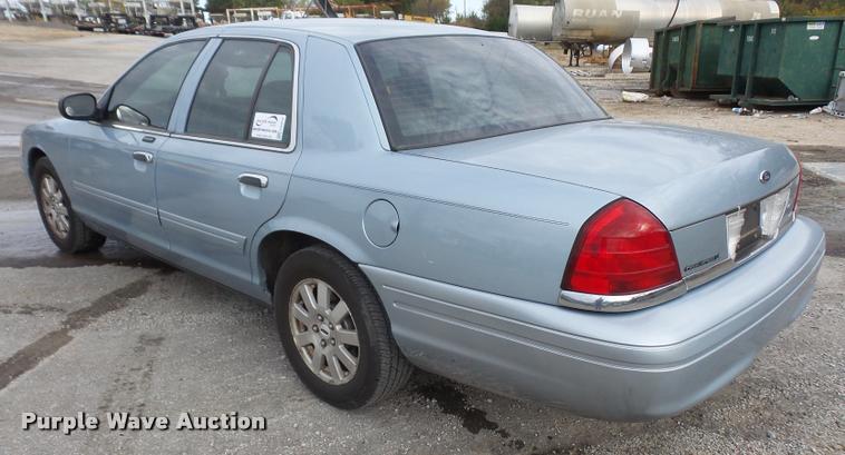 image for item DA3910 2006 Ford Crown Victoria LX