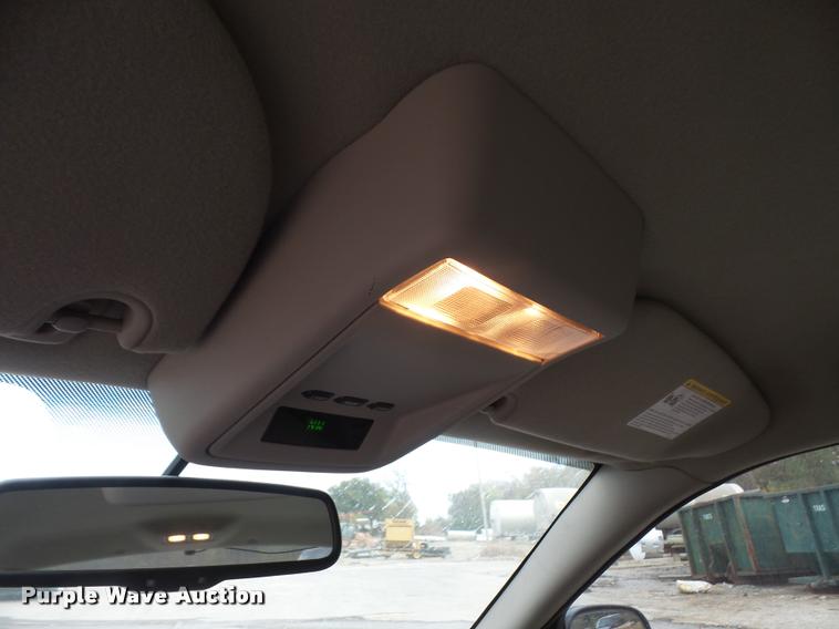 image for item DA3910 2006 Ford Crown Victoria LX