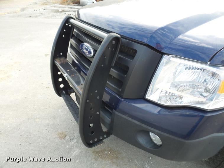 image for item DA3913 2010 Ford Expedition XLT SUV