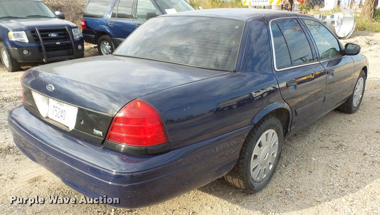 image for item DA3914 2010 Ford Crown Victoria Police Interceptor