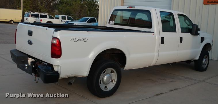 image for item DA4370 2008 Ford F250 Crew Cab pickup truck