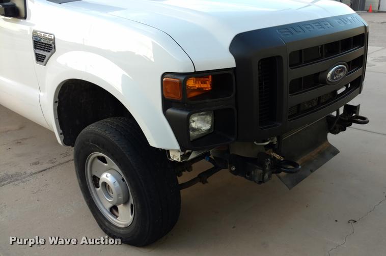 image for item DA4370 2008 Ford F250 Crew Cab pickup truck