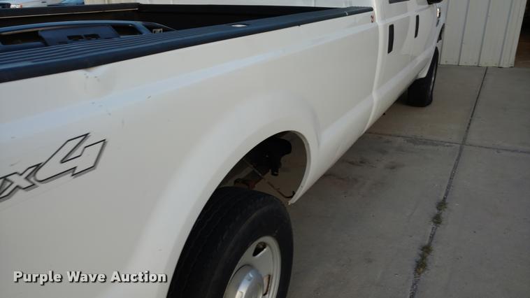image for item DA4370 2008 Ford F250 Crew Cab pickup truck