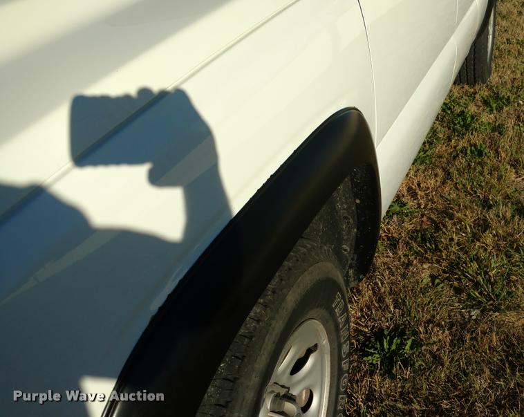 image for item DA4413 2006 Chevrolet Silverado 1500 Ext. Cab pickup truck