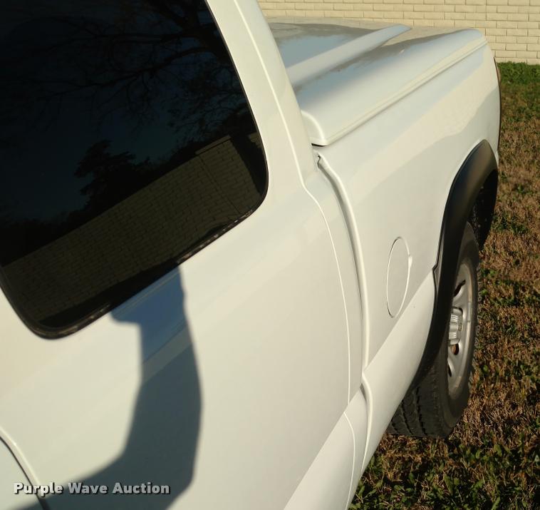 image for item DA4413 2006 Chevrolet Silverado 1500 Ext. Cab pickup truck