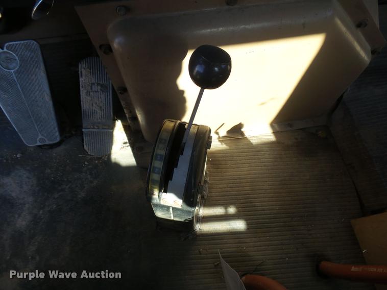 image for item DA4671 1980 International Paystar 5000 fire truck