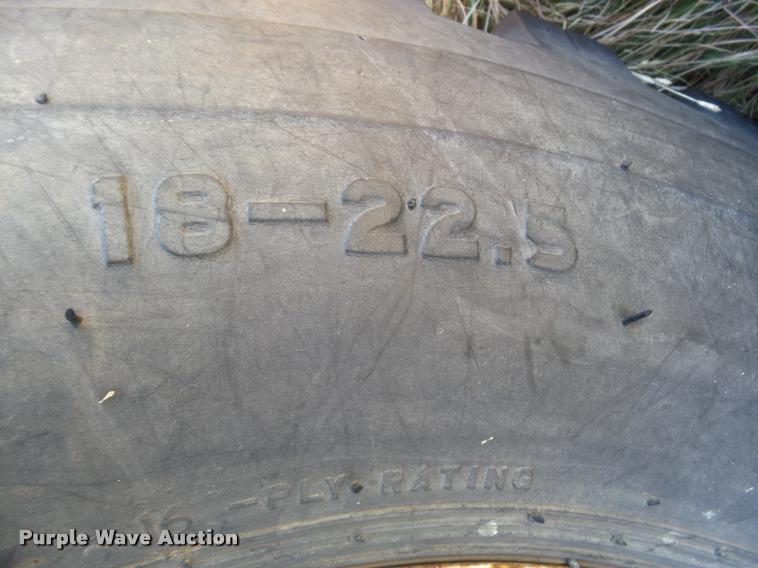 image for item DA4671 1980 International Paystar 5000 fire truck