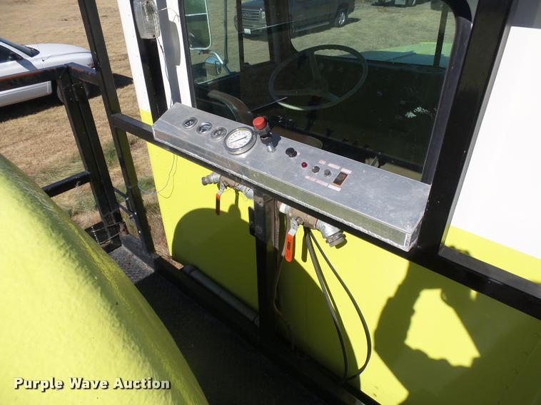 image for item DA4671 1980 International Paystar 5000 fire truck