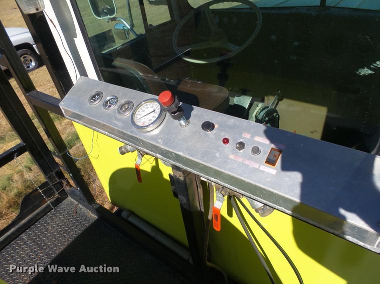 image for item DA4671 1980 International Paystar 5000 fire truck