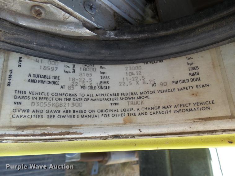 image for item DA4671 1980 International Paystar 5000 fire truck