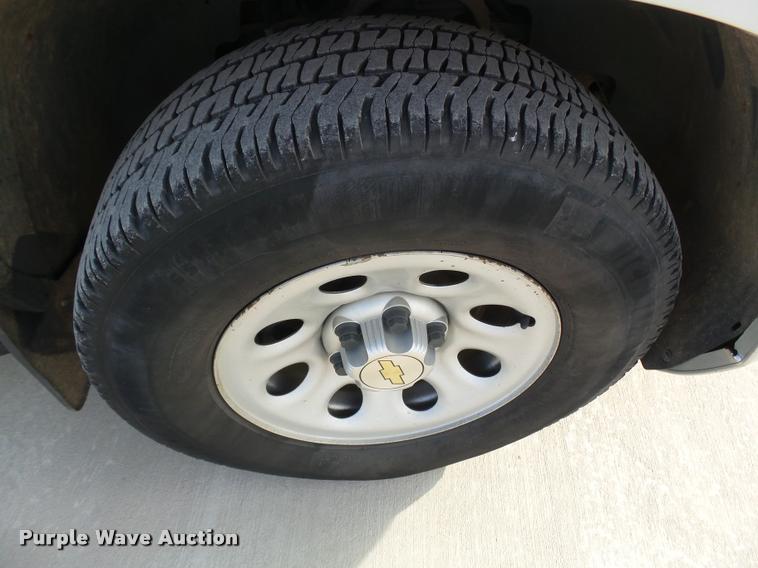 image for item DA4690 2012 Chevrolet Tahoe SUV