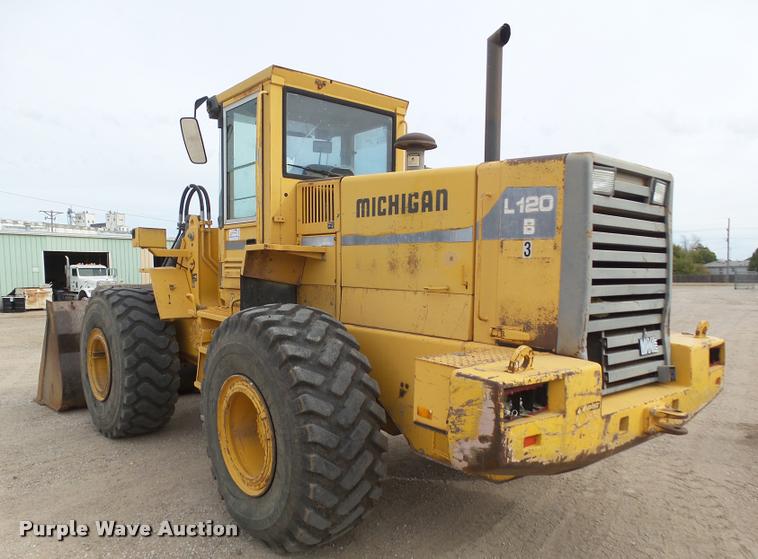 image for item DA4691 Michigan L120B wheel loader