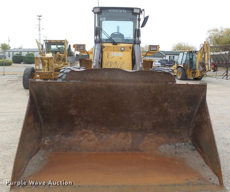 image for item DA4691 Michigan L120B wheel loader