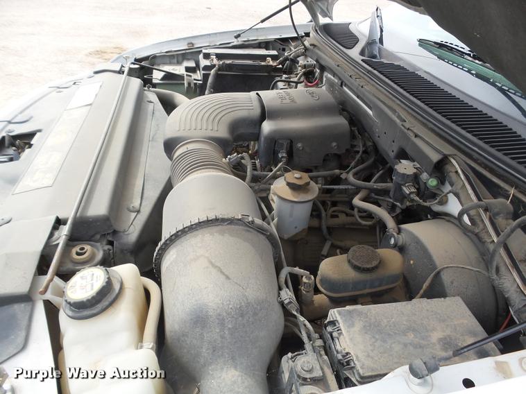 image for item DA4692 2001 Ford F150 XL SuperCab pickup truck