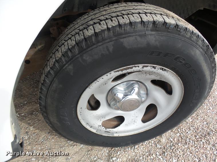 image for item DA4692 2001 Ford F150 XL SuperCab pickup truck