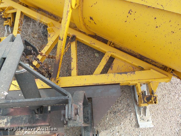 image for item DA4693 1984 Falls 311 snow plow