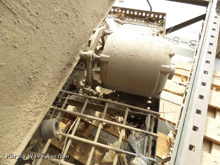 image for item DA4695 Six barrel oil dispensing system